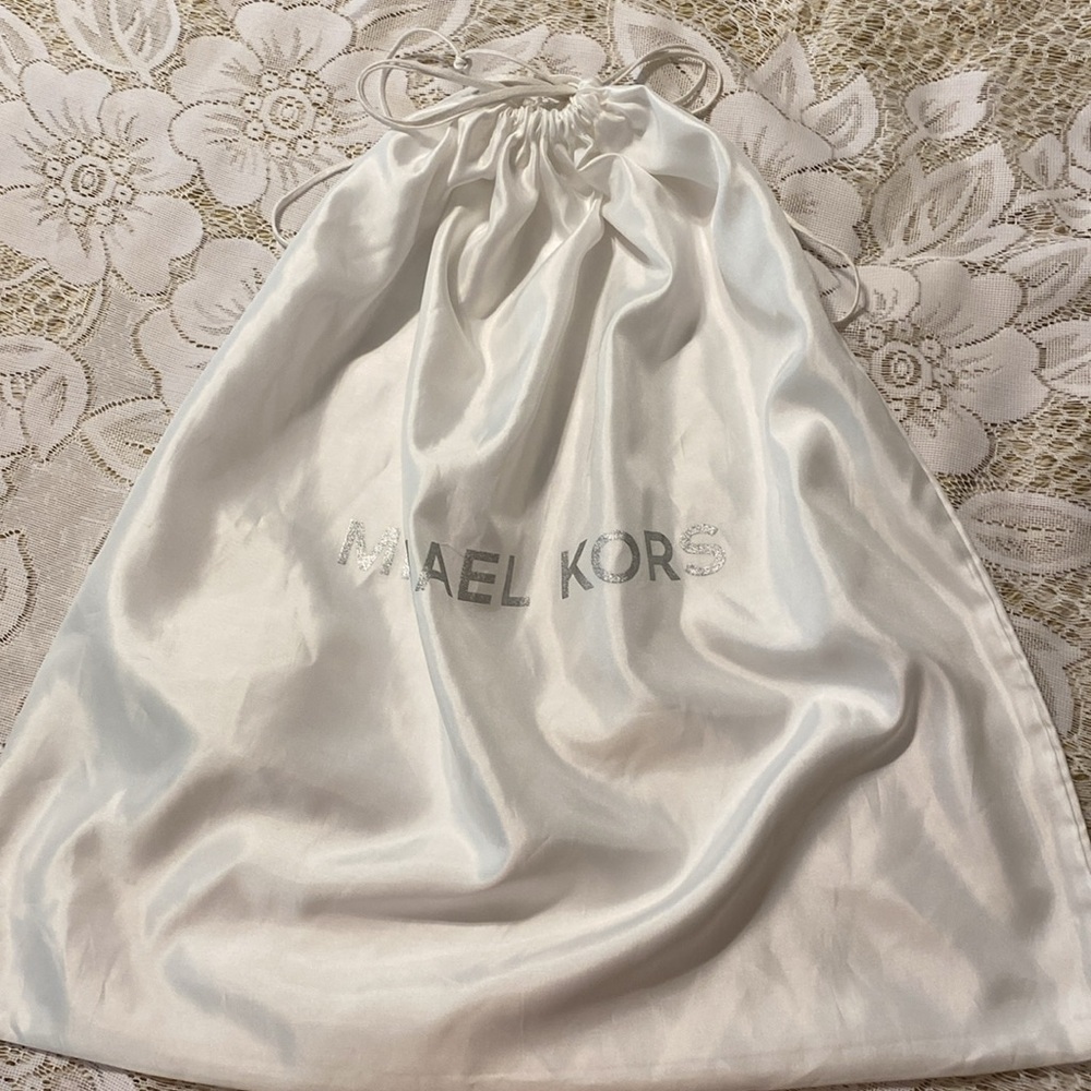 Michael Kors White Dust Bag Silky Design & Draw String Closure